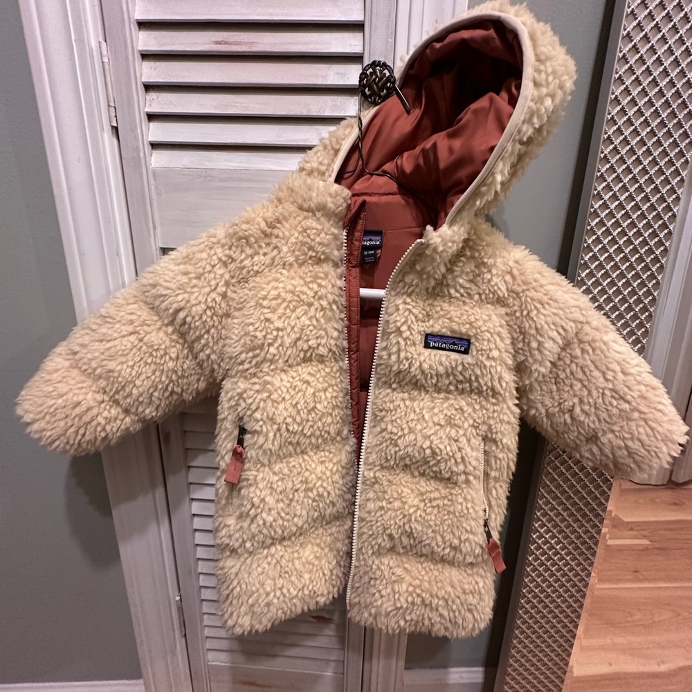 Patagonia Tan and Cream Sherpa Jacket